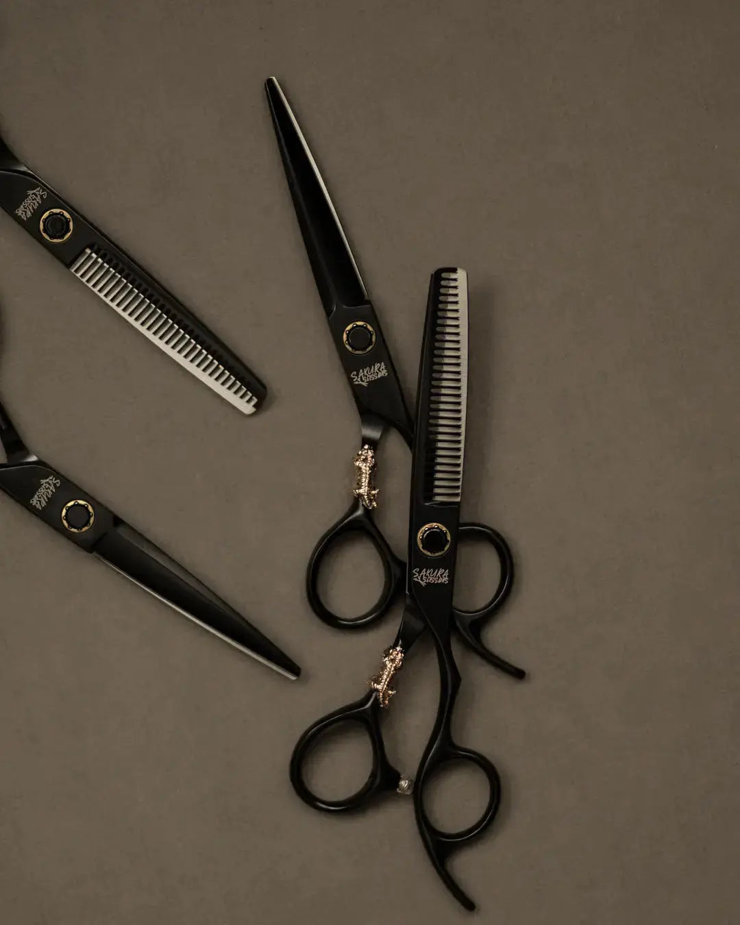 Kuroku Noir Series 6" Japanese Steel Hairdressing Scissors Sakura Scissors Hairdressing scissors, barber scissors Sakura Scissors