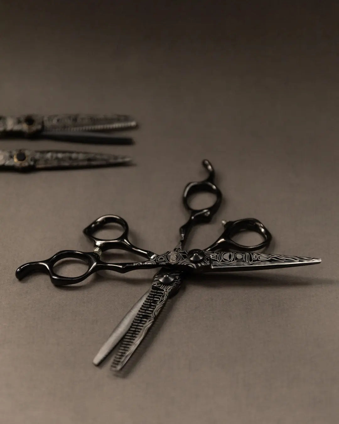Tsukiya Twilight Series 6" Japanese Steel Hairdressing Scissors Sakura Scissors Hairdressing scissors, barber scissors Sakura Scissors