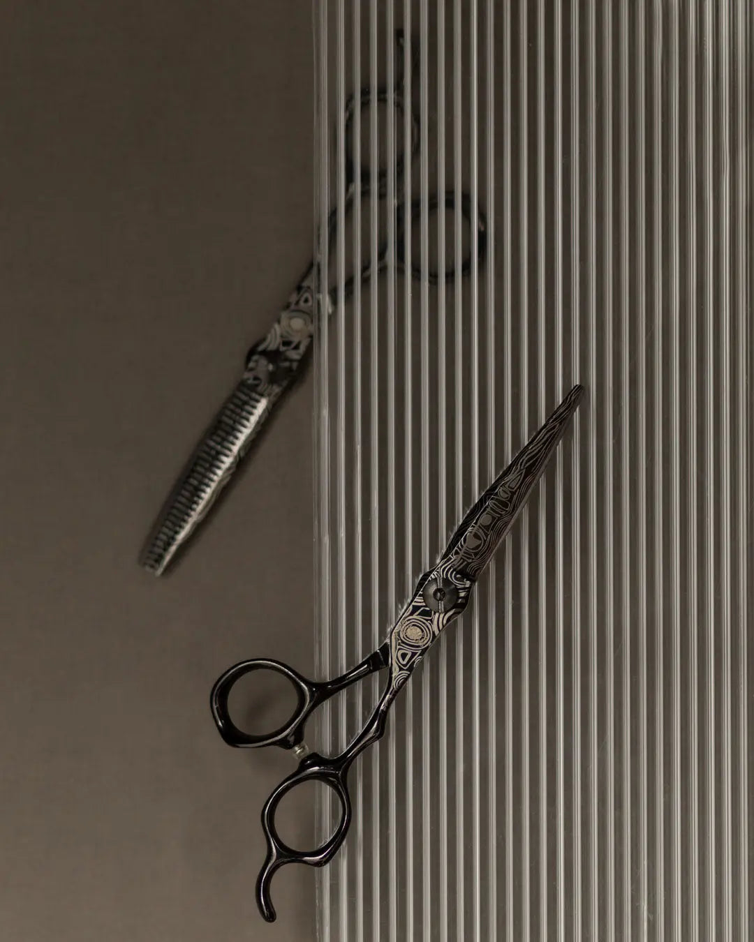 Tsukiya Twilight Series 6" Japanese Steel Hairdressing Scissors Sakura Scissors Hairdressing scissors, barber scissors Sakura Scissors